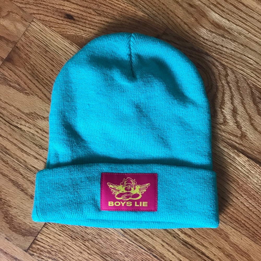 Boys Lie Turquoise Beanie NWOT